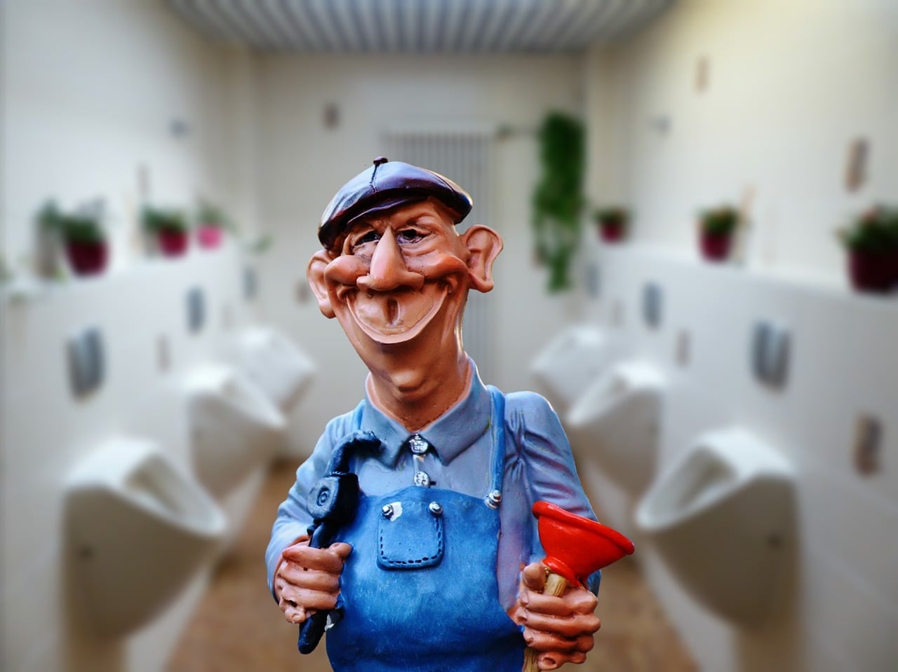 alexas_fotos-plumber-1162344_1280